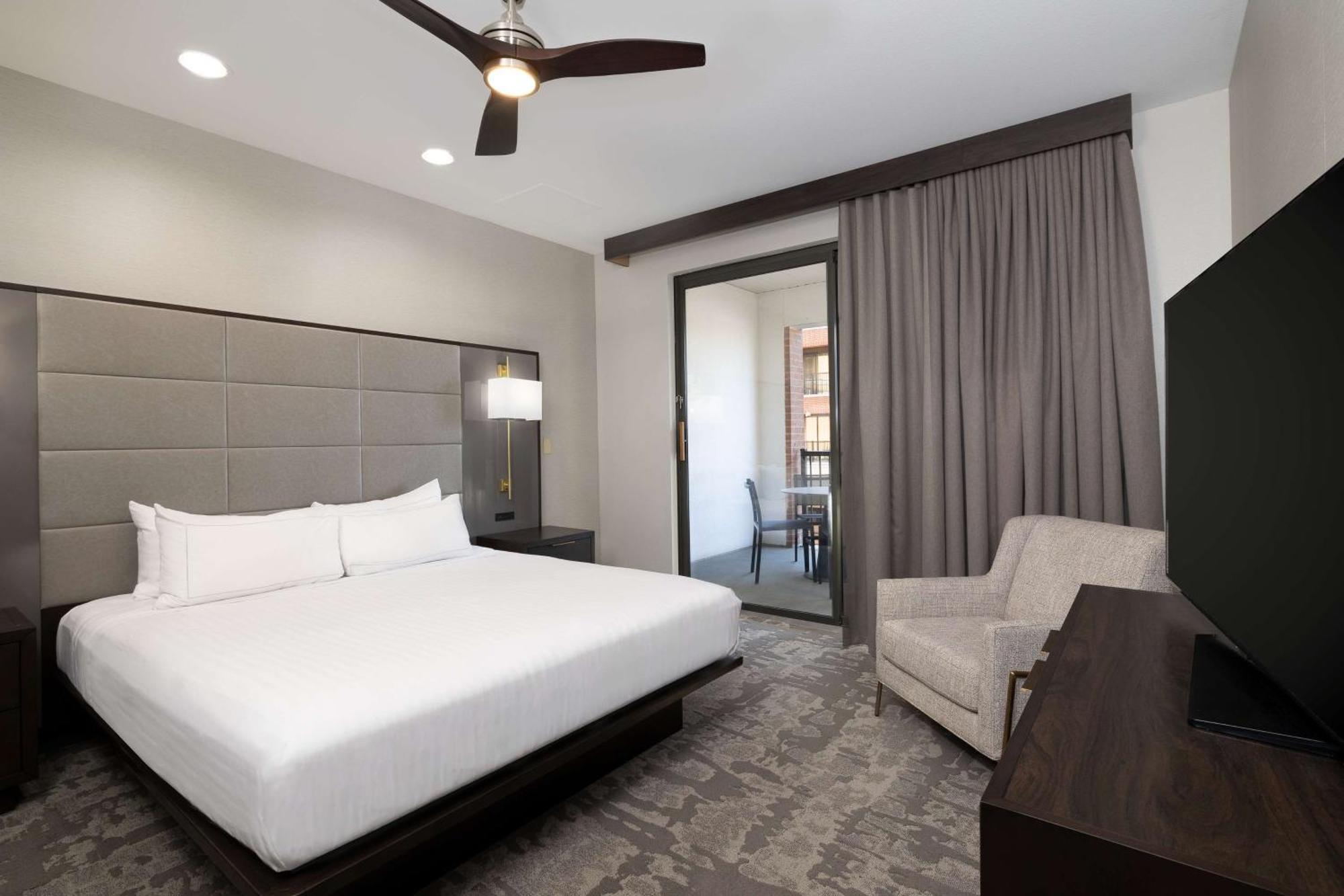 Hilton Promenade Branson Landing Exterior foto