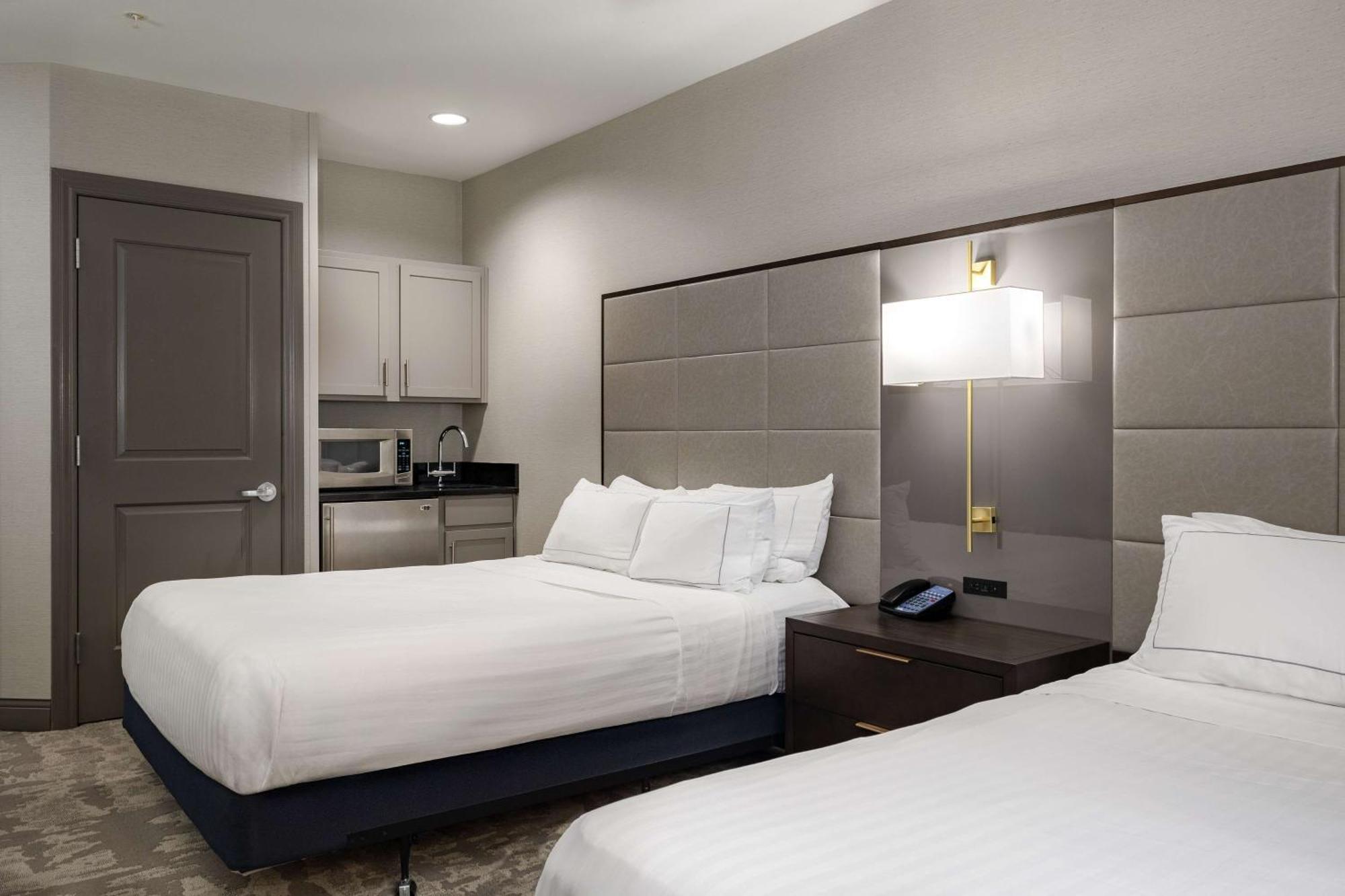 Hilton Promenade Branson Landing Exterior foto