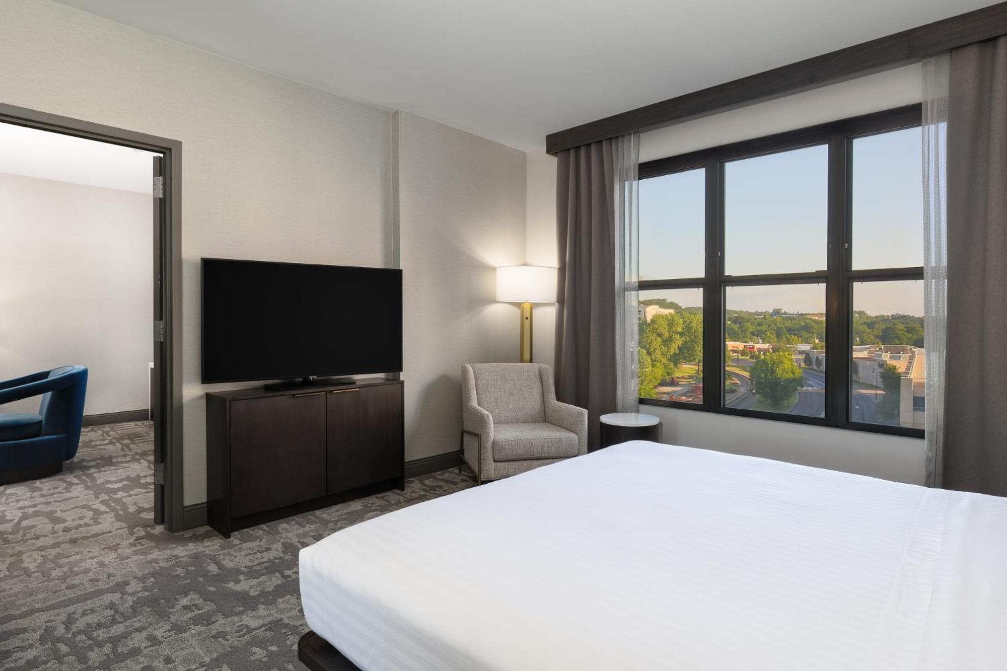Hilton Promenade Branson Landing Exterior foto